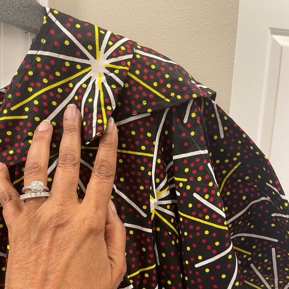 (NWOT) AFRICAN STYLE HIGH-LOW MULTI-COLOR PRINT TOP - Picture 5 of 10